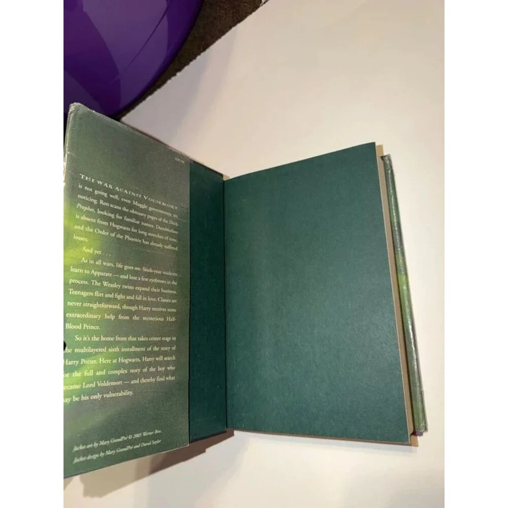 Hardcover Harry Potter and the half blood prints